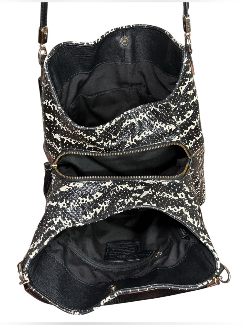 Coach Madison Phoebe Shoulder Bag Black Two-Tone Python Embossed Leather EUC - Picture 4 of 11